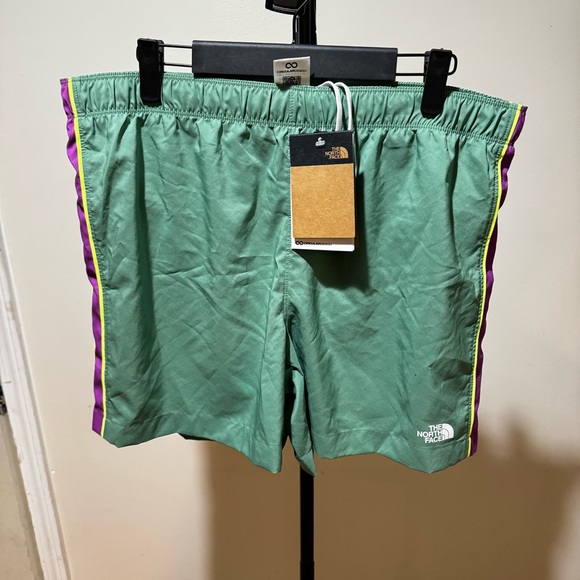 The North Face Elevation Short Mens Size Medium 5" Brief-Lined Green Purple $45 - Picture 1 of 11
